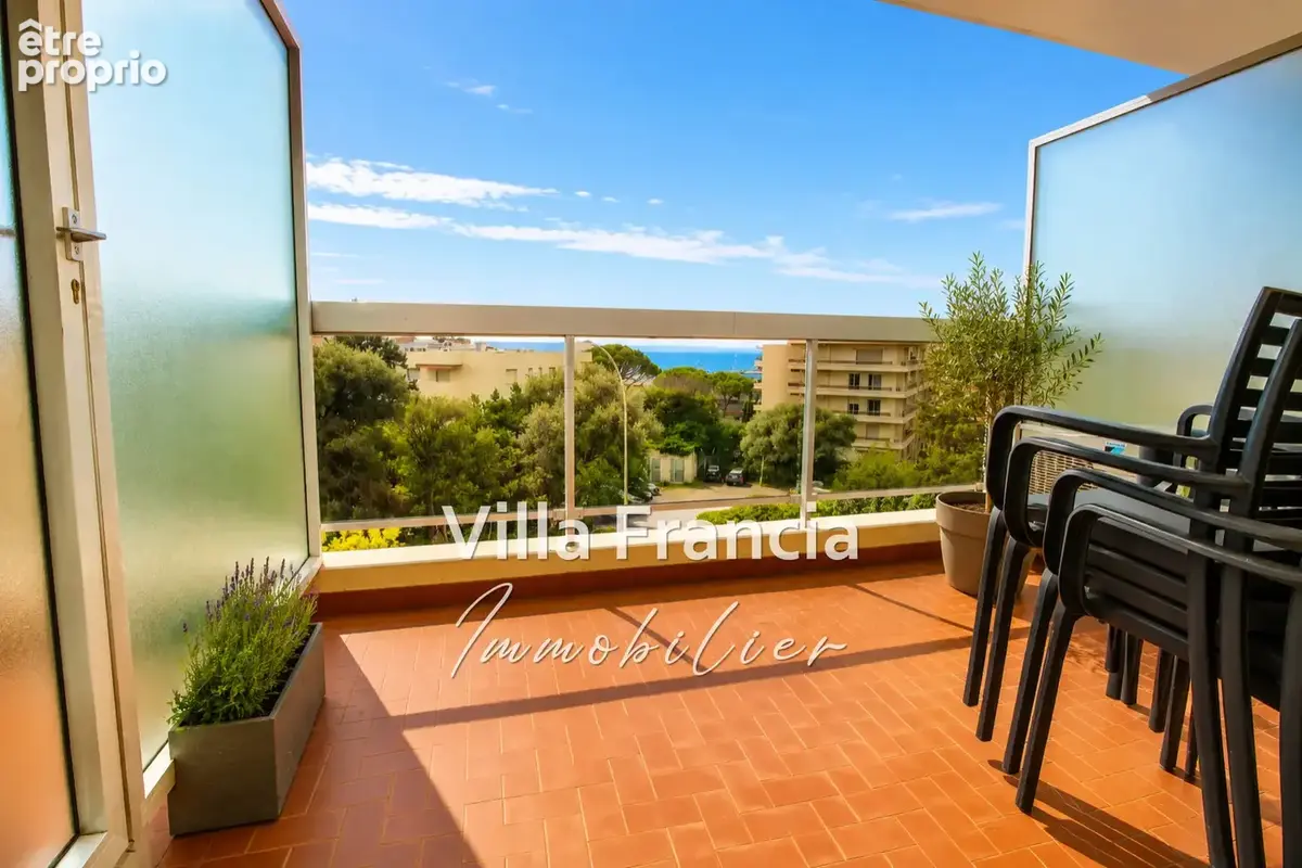 Photo Appartement à Antibes au prix de 110 000€