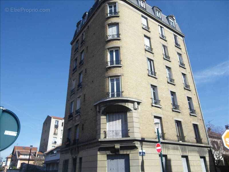 Appartement à GENNEVILLIERS