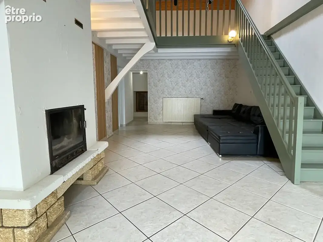 Maison en auto consommation, 4 chambres - RAVILLOLES - photo 2