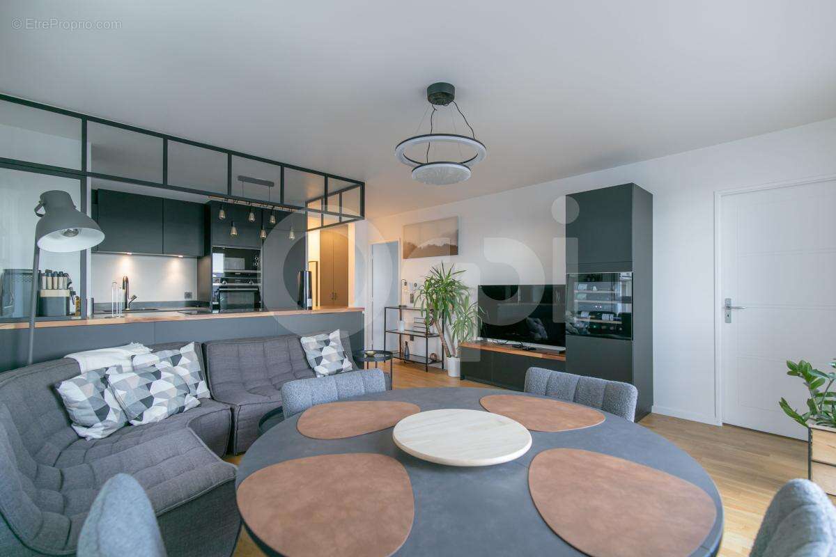 Appartement à NOGENT-SUR-MARNE