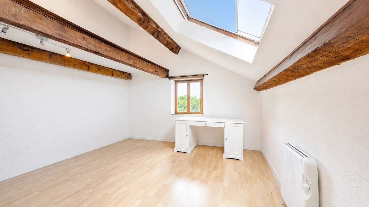 Maison de caractère 472 m² à Chens-sur-Léman - photo 8