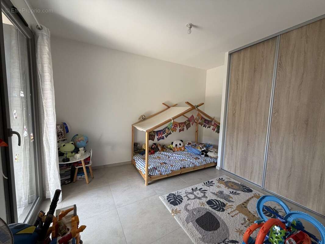 Appartement 63 m² à Renage  - photo 7