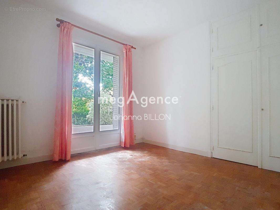 Appartement à JOUE-LES-TOURS
