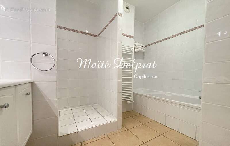 Appartement à VEDENE