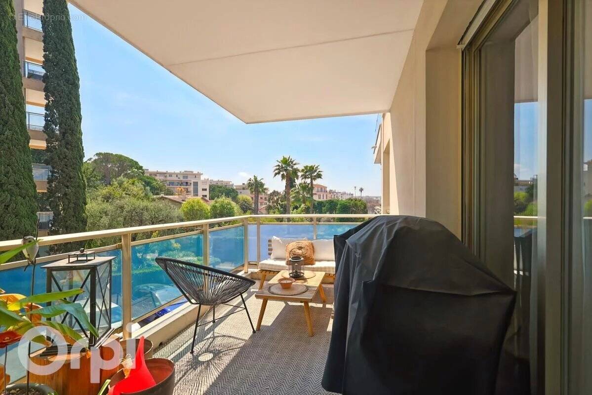 Appartement à CANNES