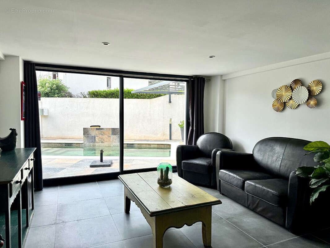 Maison à LES ANGLES