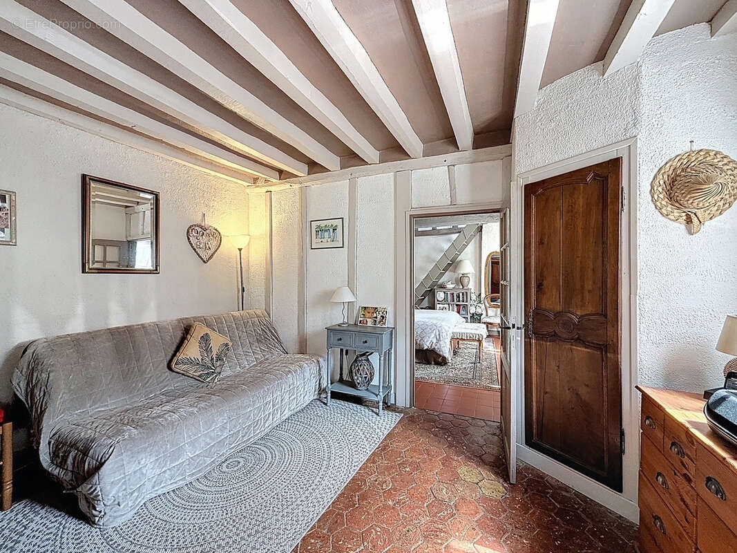 Maison à SAINT-CREPIN-IBOUVILLERS