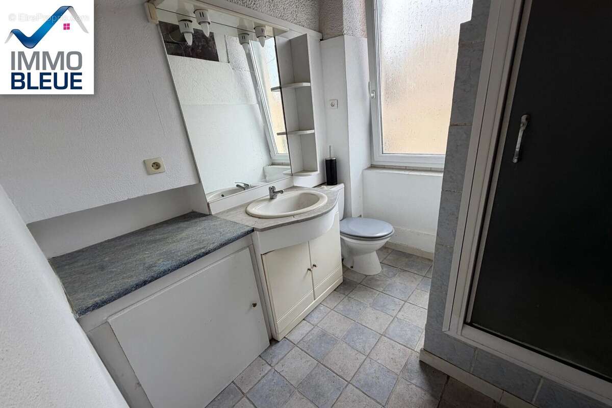 Appartement à ROGNAC
