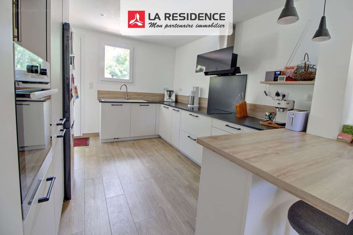 Maison à VAUX-SUR-SEINE