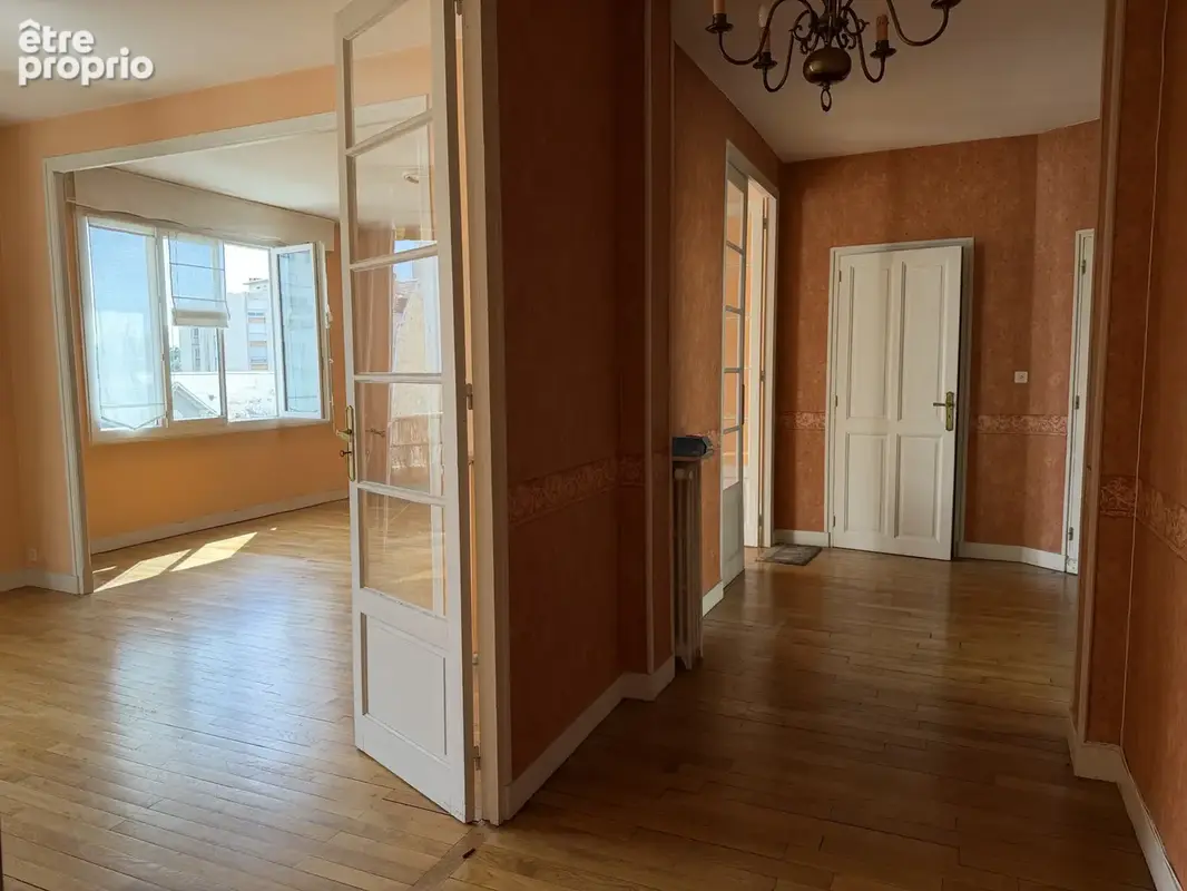 F4 secteur Mairie 103 m2 habitables - photo 3