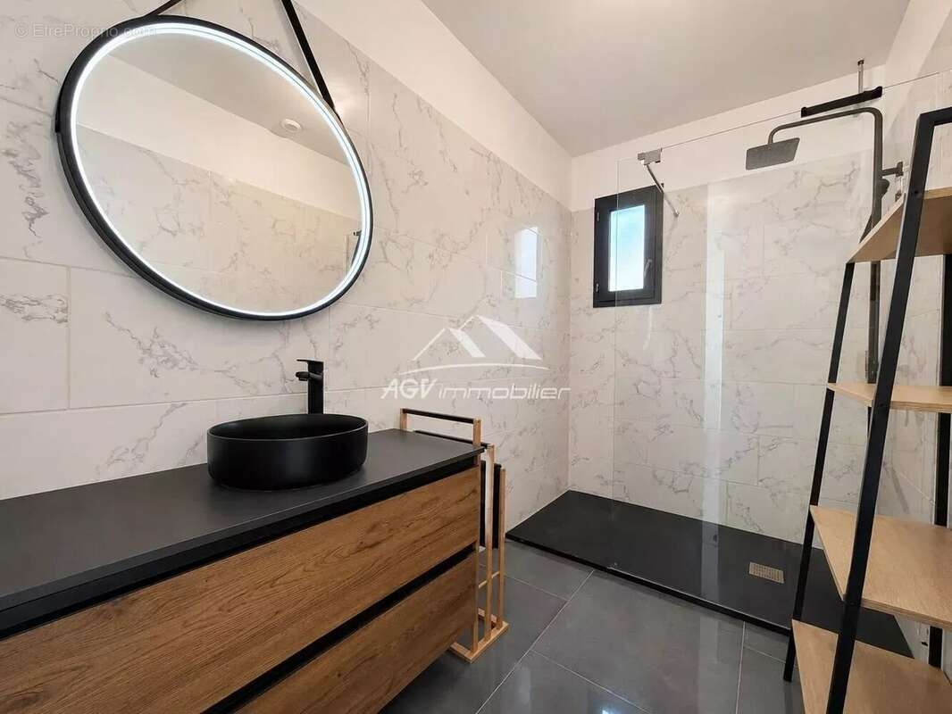 Villa plain-pied -  3 chambres - Proche Alès - photo 9