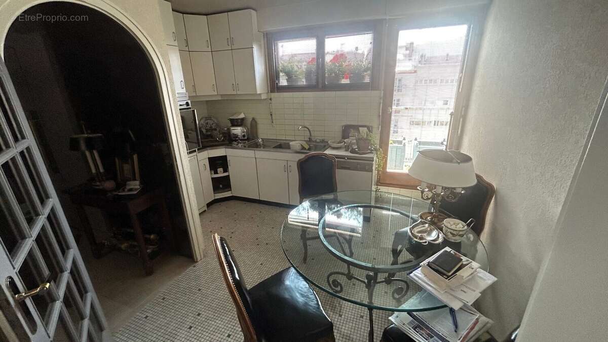 Appartement à vendre Annemasse T4 Attique Cuisine - Appartement à ANNEMASSE