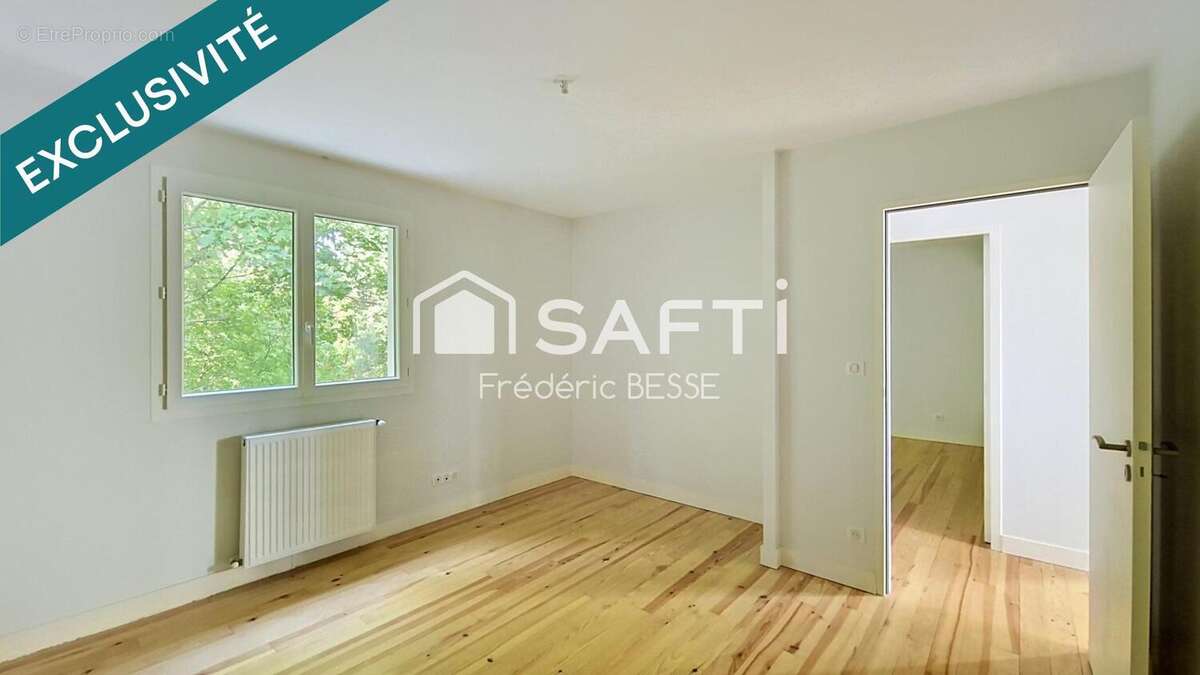 Maison 124 m² à Saint-Hilaire-De-Lusignan  - photo 7