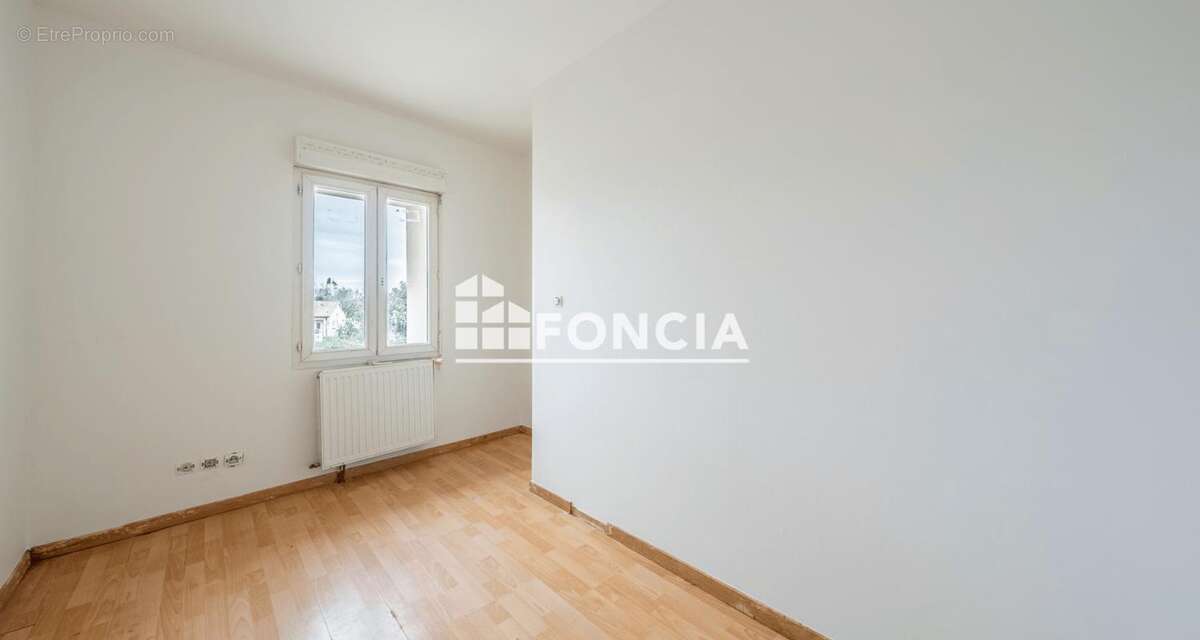 Maison à VILLEGOUGE