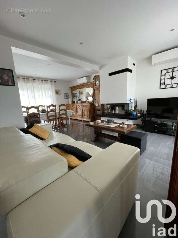 Photo 3 - Maison à RIS-ORANGIS