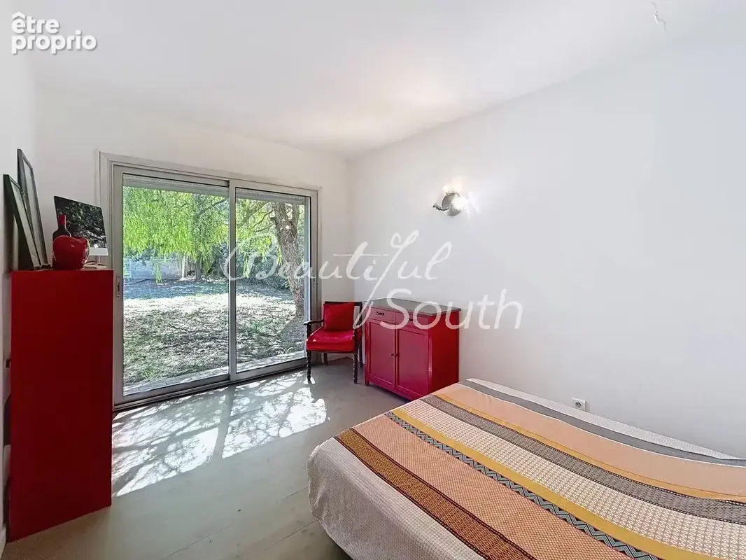 Maison de plain pied à Perpignan avec piscine et confort moderne - photo 16