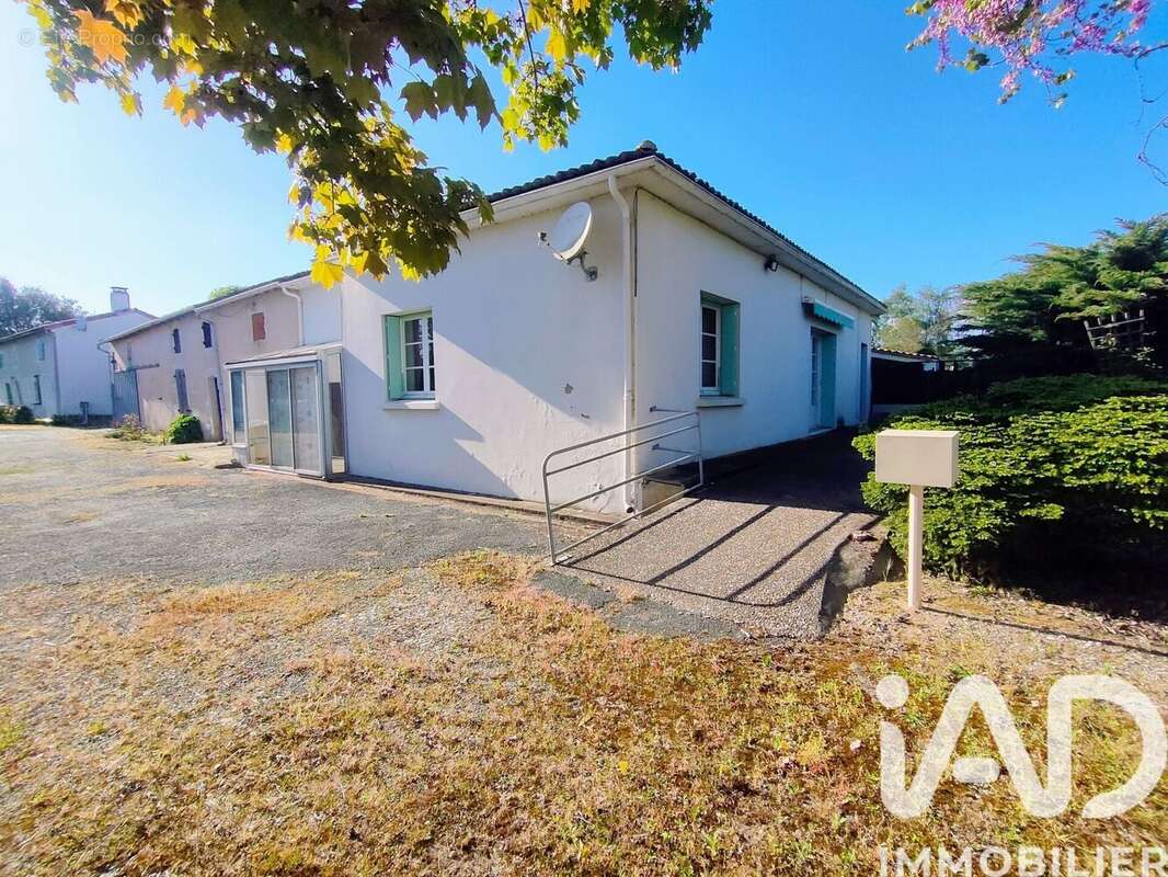 Photo 2 - Maison à EPARGNES