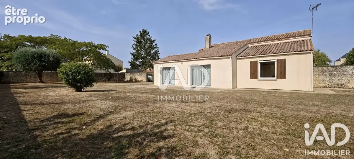 Photo 1 - Maison à LE POIRE-SUR-VELLUIRE