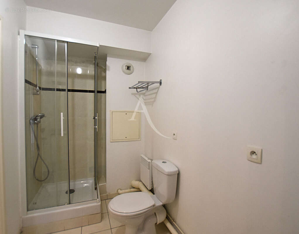 Appartement à COMBS-LA-VILLE