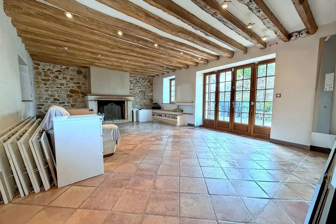 Maison à VILLIERS-SUR-MORIN