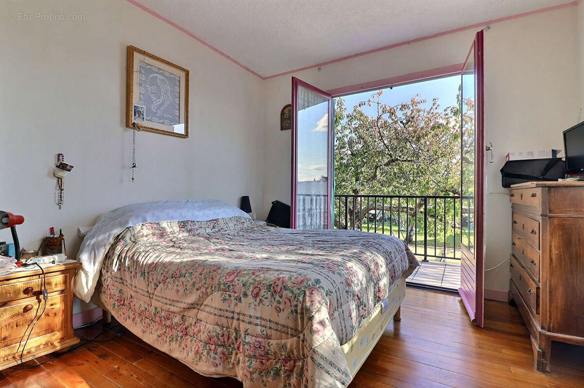 Maison à SAINT-LEU-LA-FORET