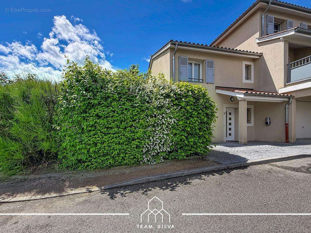 Maison 90 m² à Ternay  - photo 19