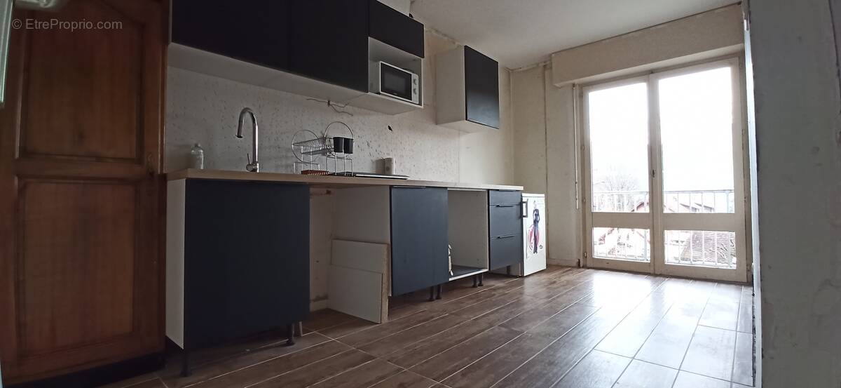 Appartement à SAINT-JORIOZ