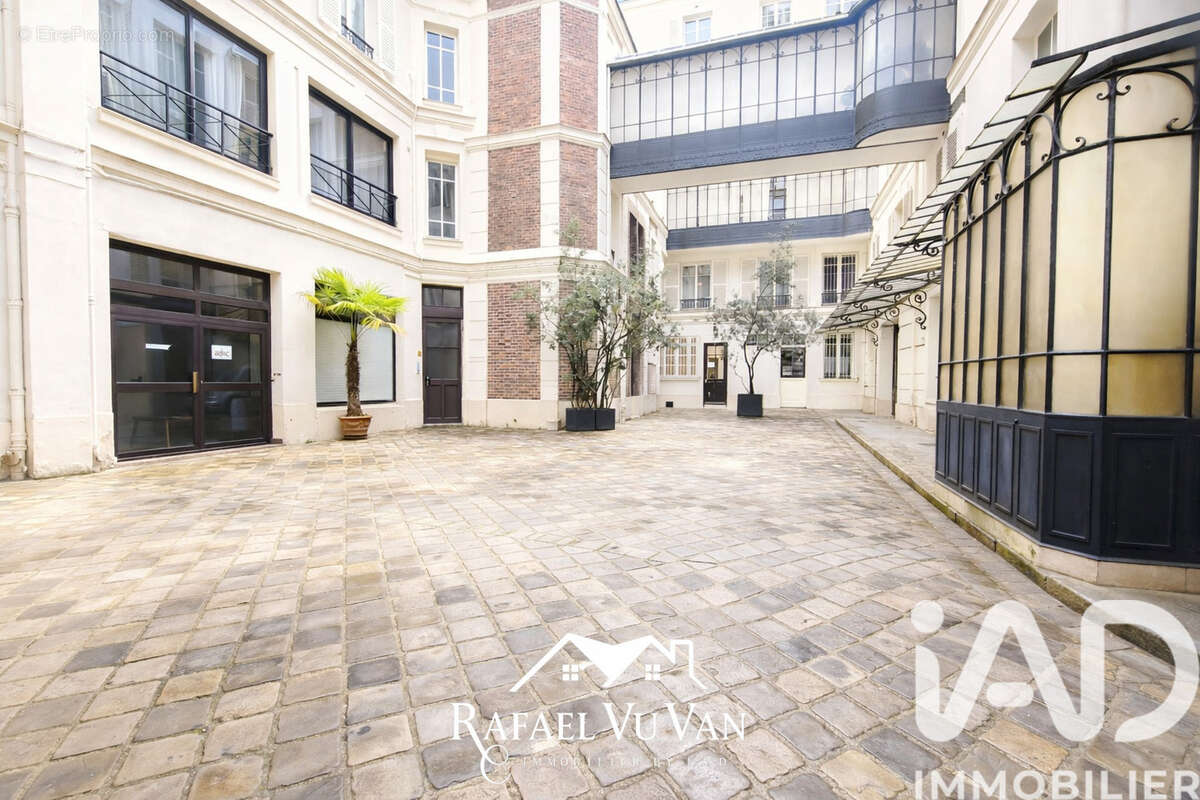 Photo 8 - Appartement à PARIS-9E