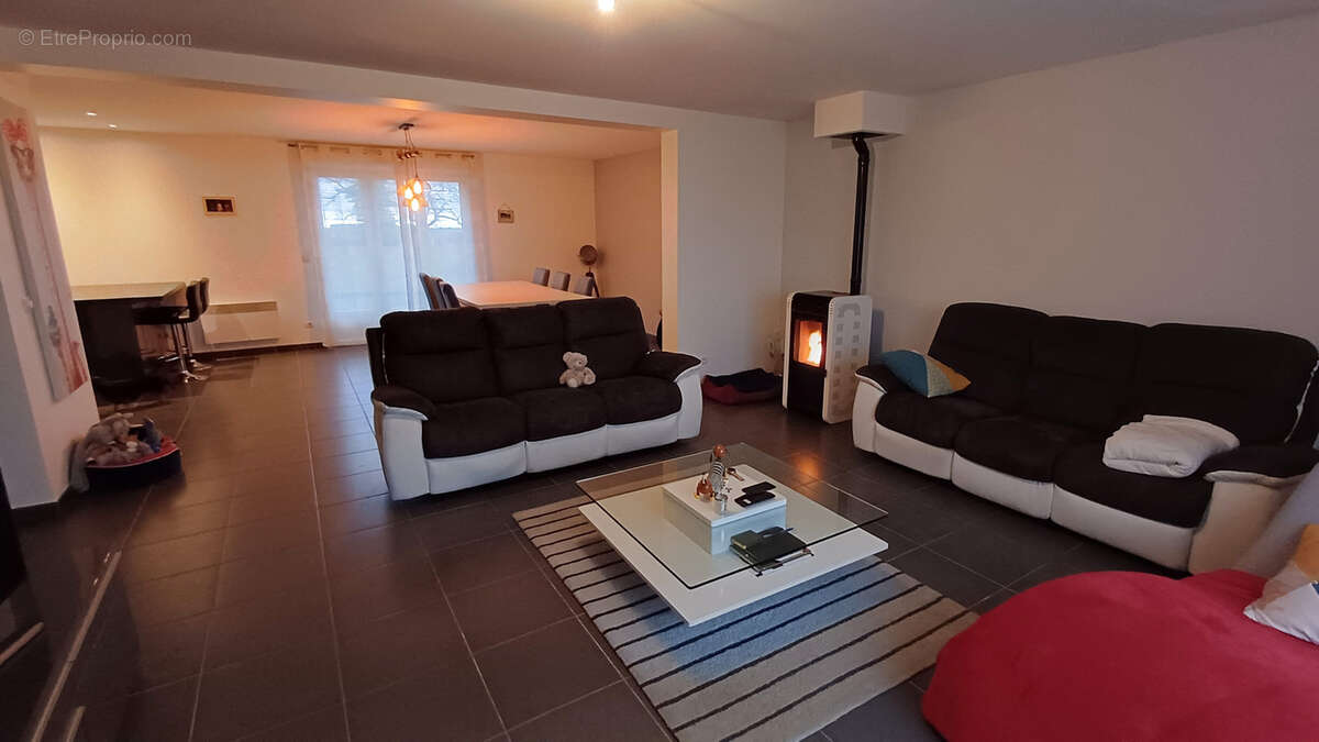 Maison à PERCENEIGE