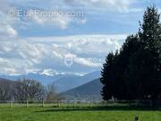 Terrain à MONTREJEAU