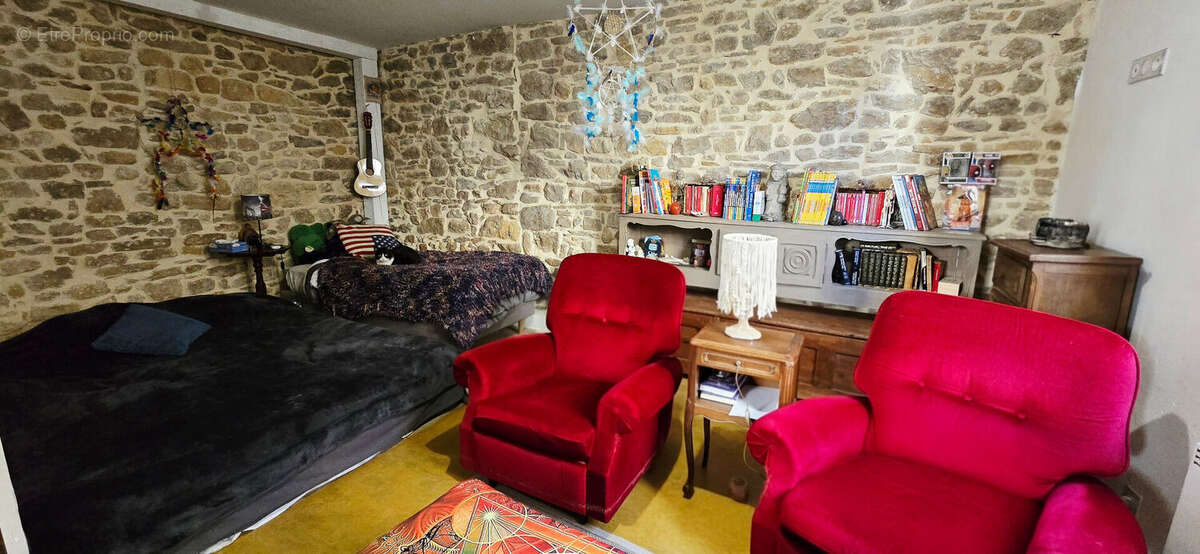 Maison à BAGNOLS-SUR-CEZE