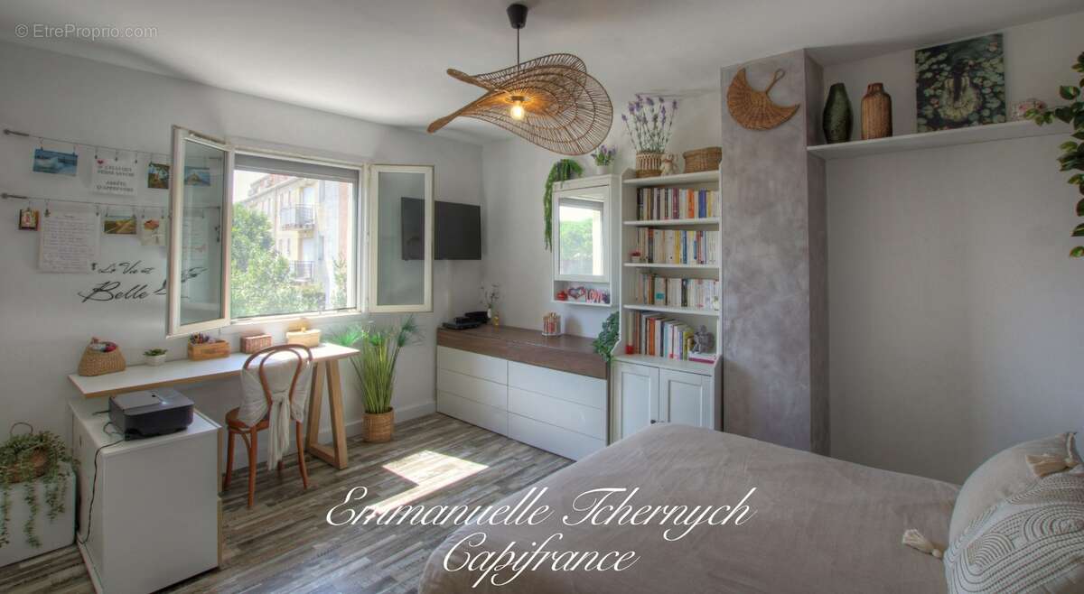 Miramas - Maison 4 pièces 80 m² - 3 chambres - Terrasse 35 m² - 2 parkings - DPE B - photo 8