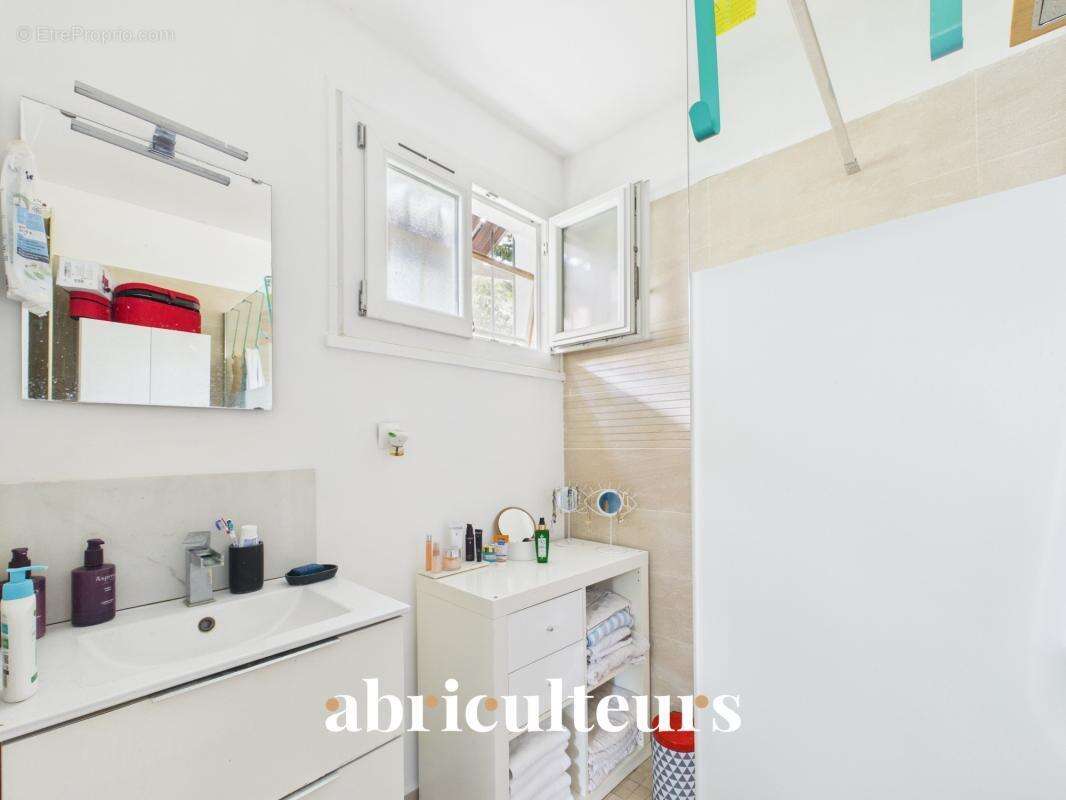 Maison à ENGHIEN-LES-BAINS
