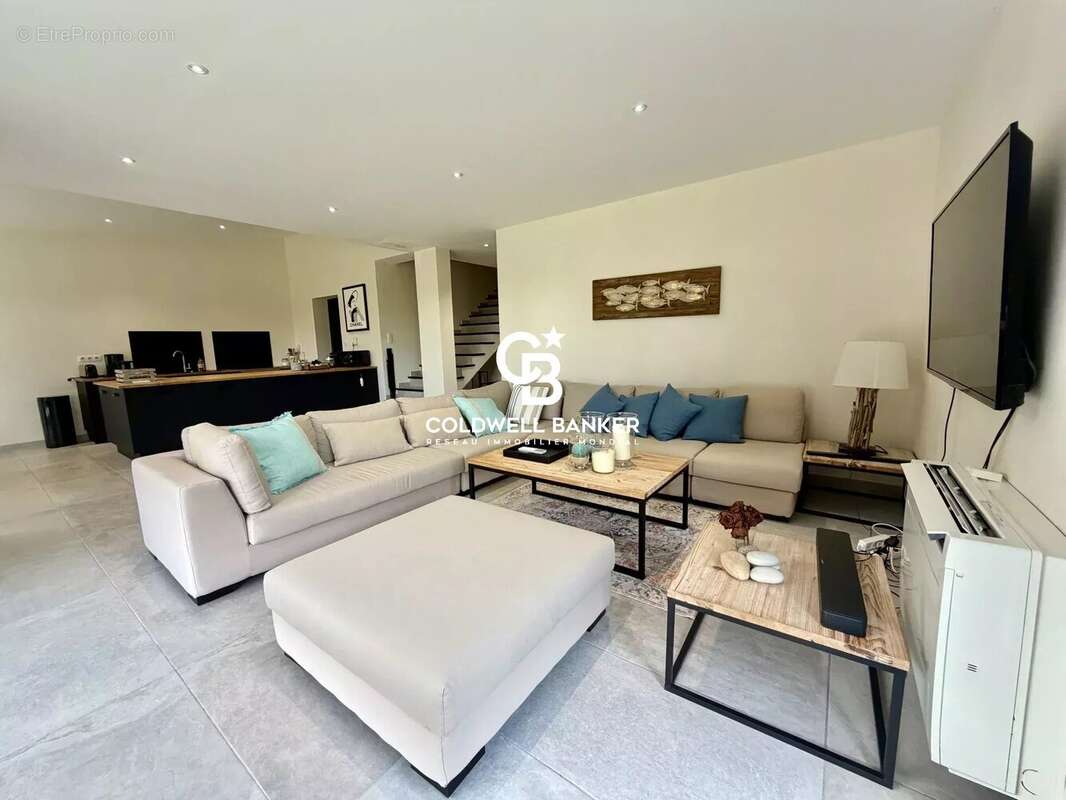 Maison à CAVALAIRE-SUR-MER