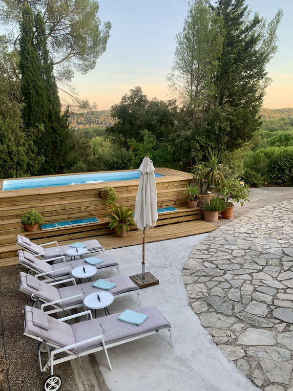 Exclusivité - Le Val - Bastide familiale au charme méditerranéen sur une oliveraie - - photo 4