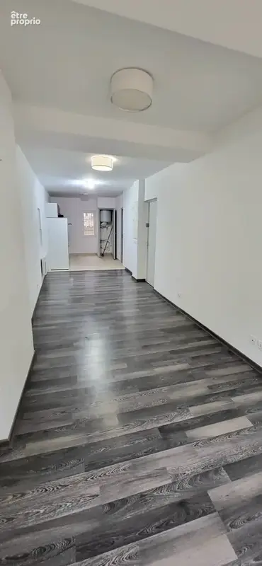 À VENDRE   T2 Traversant de 42 m2 en Plein Cœur du Panier - photo 2