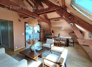 Appartement à NIVOLAS-VERMELLE