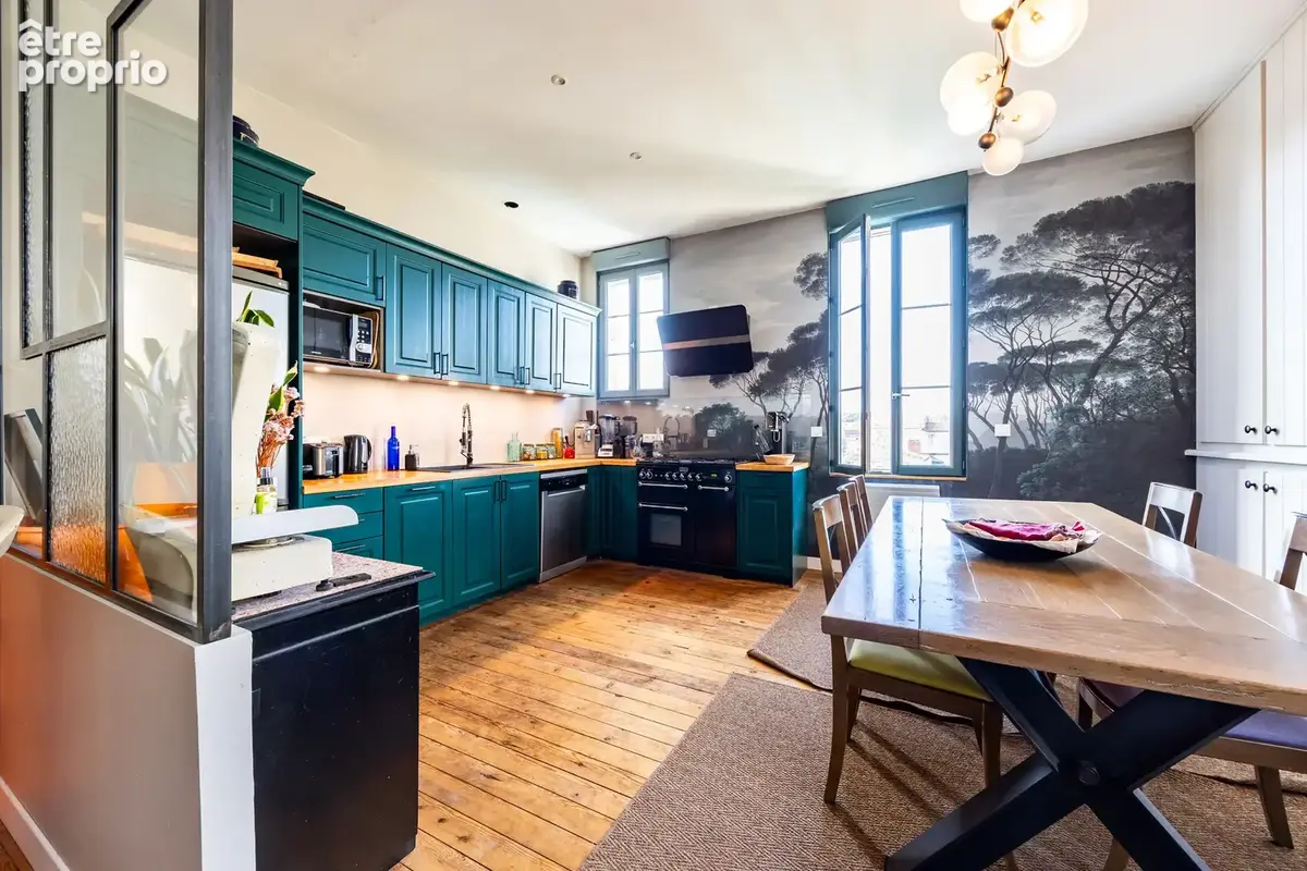 Appartement t4 dernier etage dans immeuble en pierre quartier croix blanche - photo 4