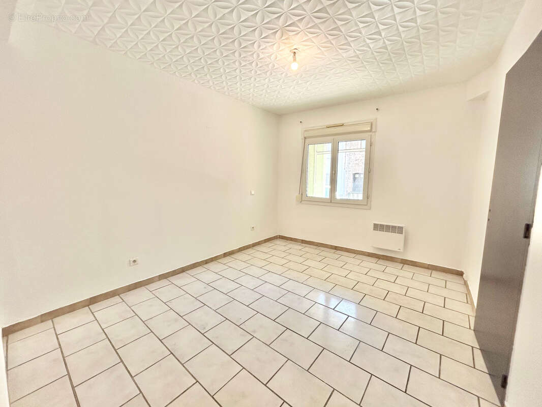 Appartement à TROUILLAS
