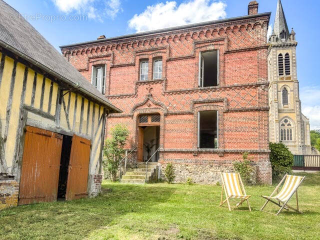 Maison à TICHEVILLE