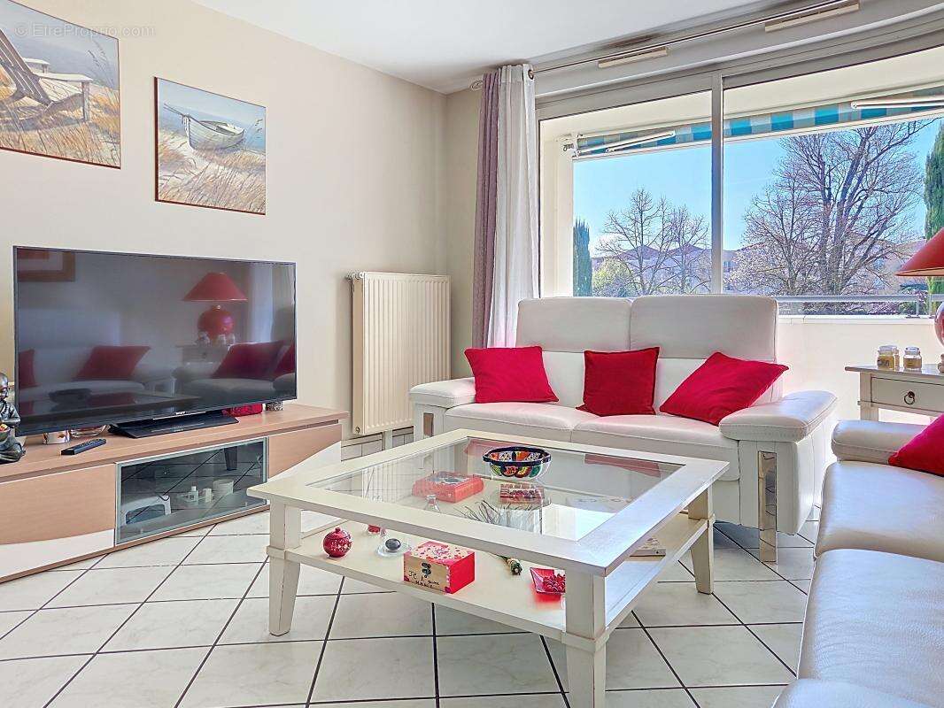 Appartement à BRON