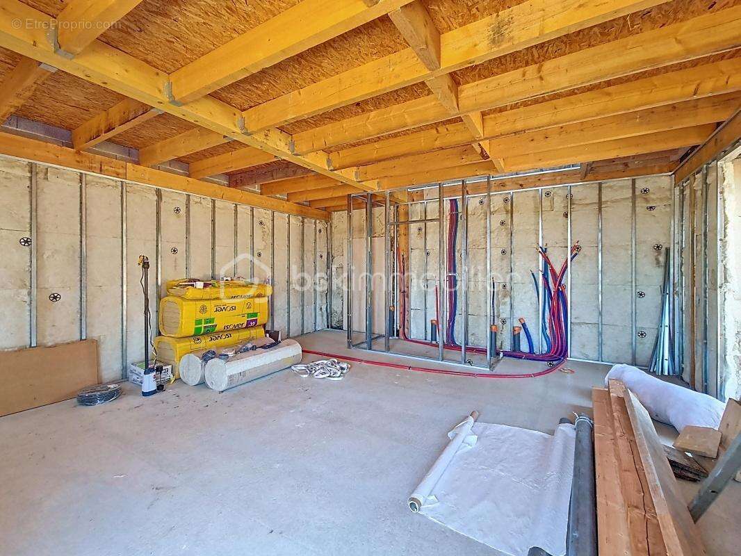 Appartement à CASTELNAU-D&#039;AUZAN