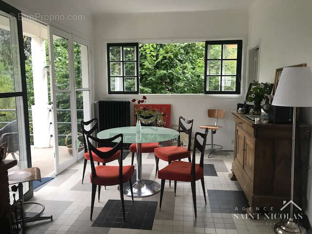 Maison à MEULAN