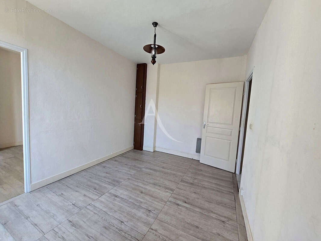 Appartement à IVRY-SUR-SEINE