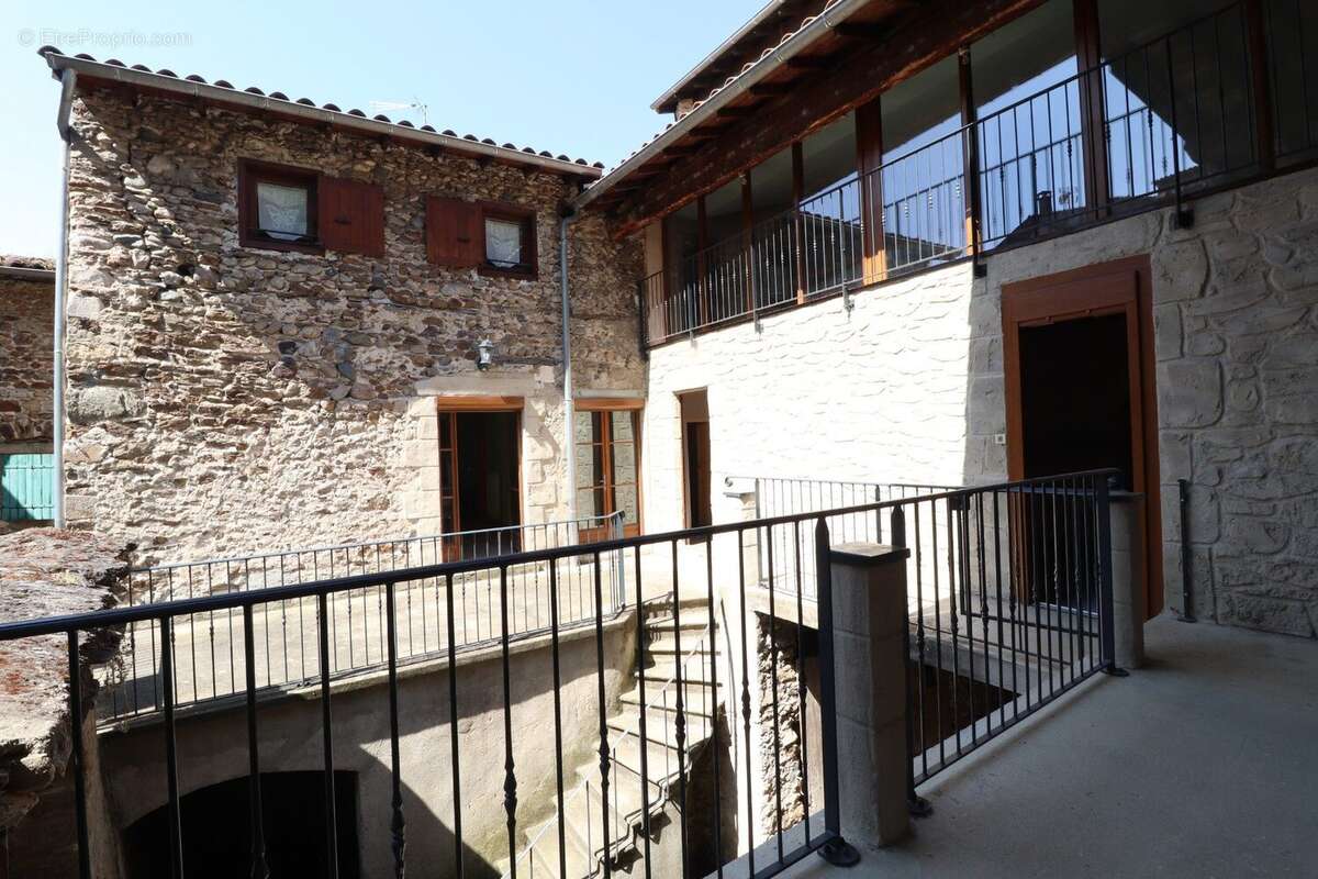 Maison à BEAUCHASTEL