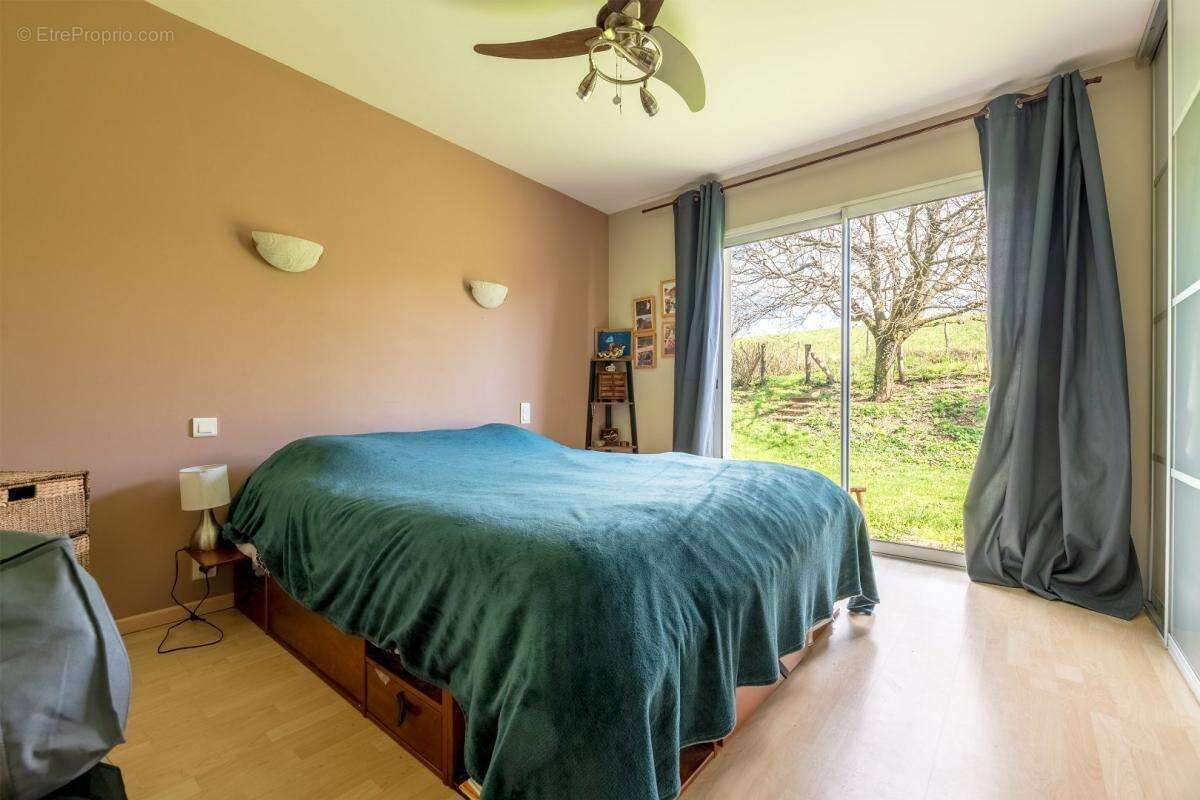 Maison à ESTAL