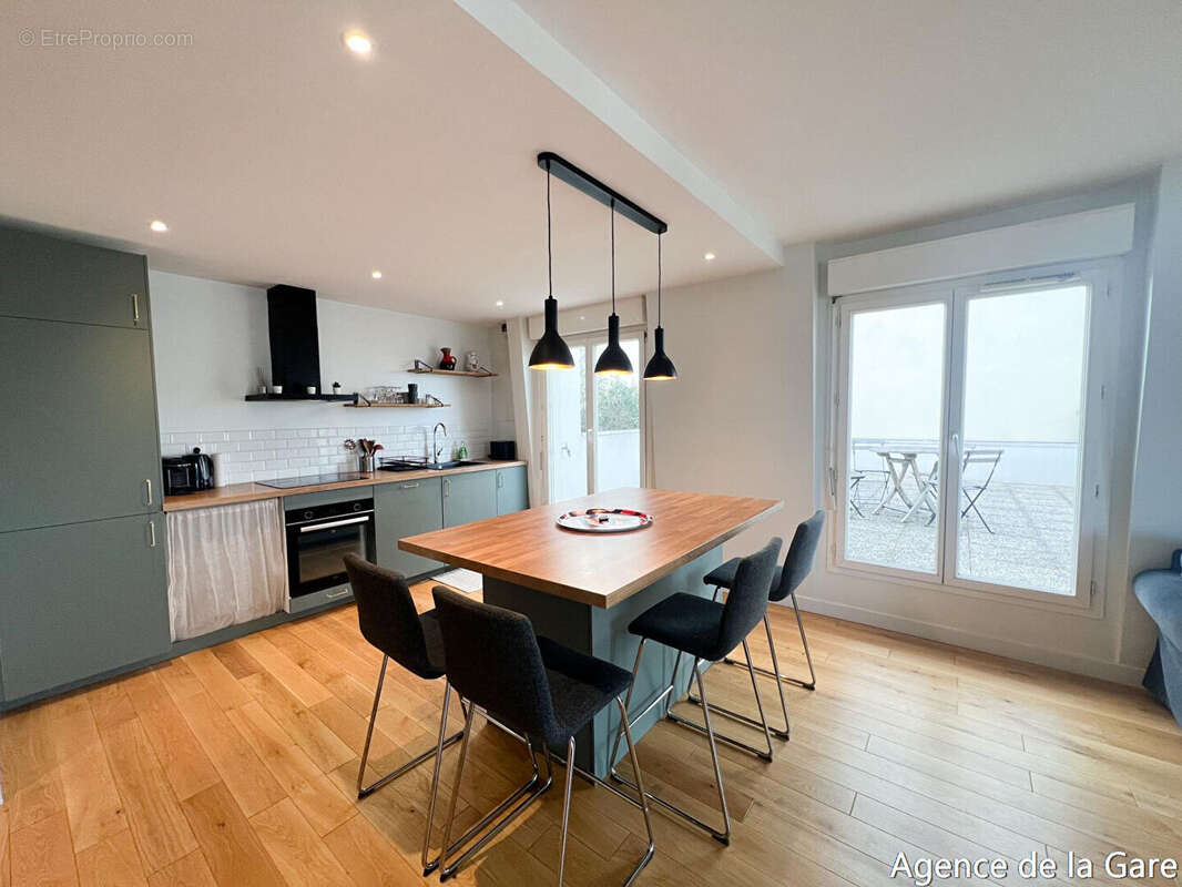 Appartement à HOUILLES