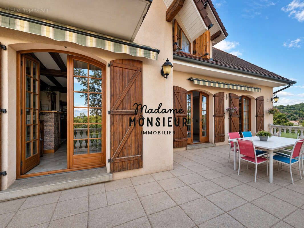 Maison à SAINT-SAVIN