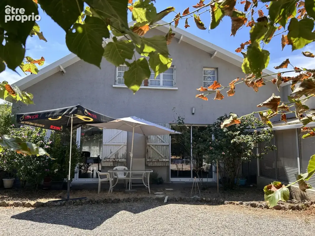 Maison à LE PECHEREAU