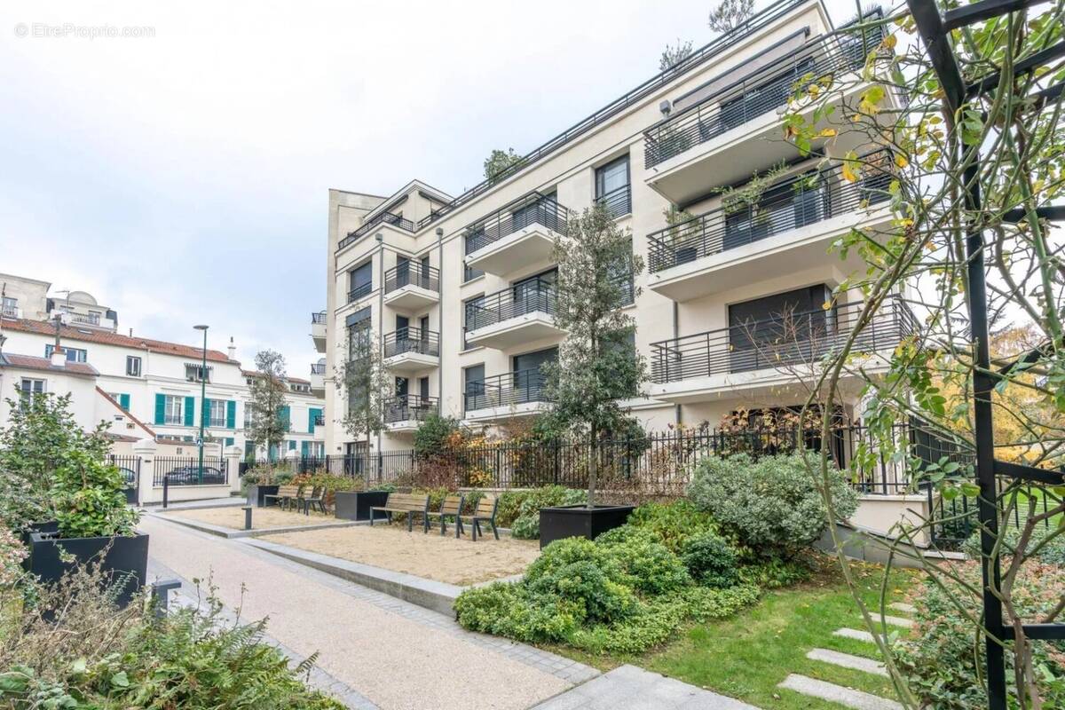 Appartement à NOGENT-SUR-MARNE